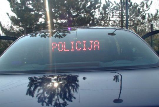 policija_avto