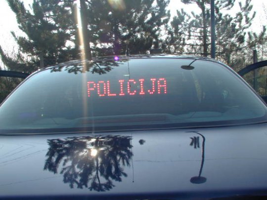 policija_avto