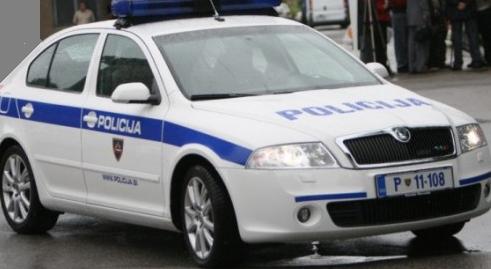 policijski_avto