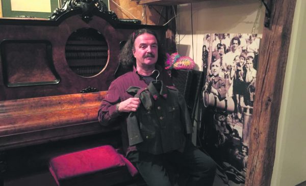 Ljubo Hlede slika primorski utrip