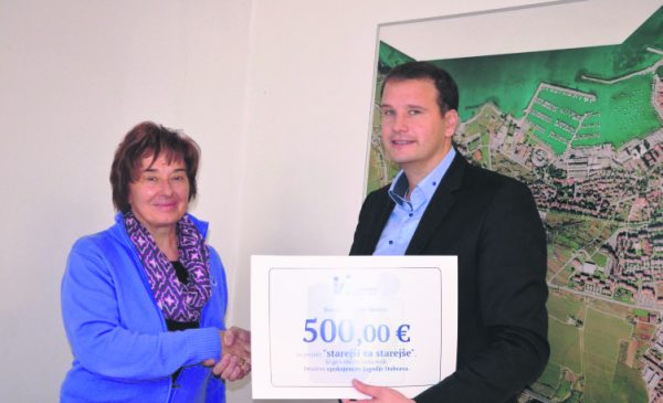 Zbiralniki - Podelitev_Bele_Radujko