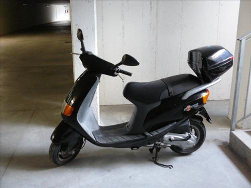 skuter_piaggio_sfera