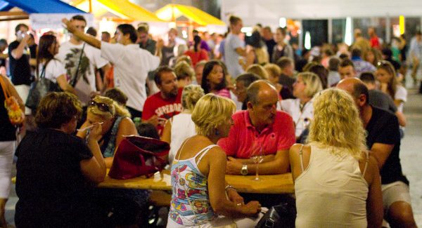 OdprtaKuhna01092015-9540-700x325