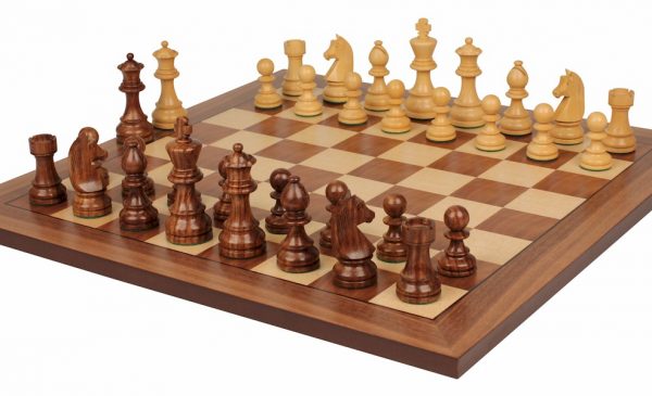 german_staunton_chess_set_gr_bx_walnut_board_setup_bw_view_1200
