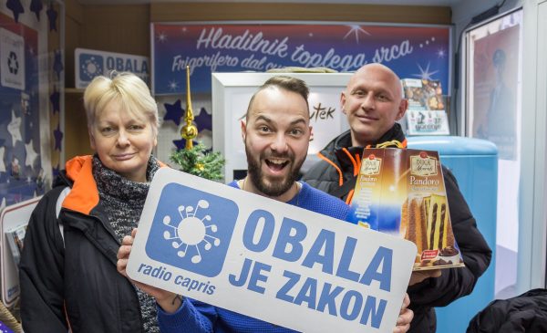 Dogajanje v Caprisovem terenskem studiu 3